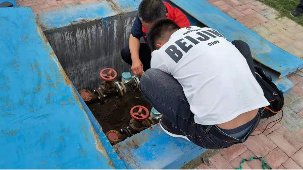 江南在线注册污水流量计使用现场